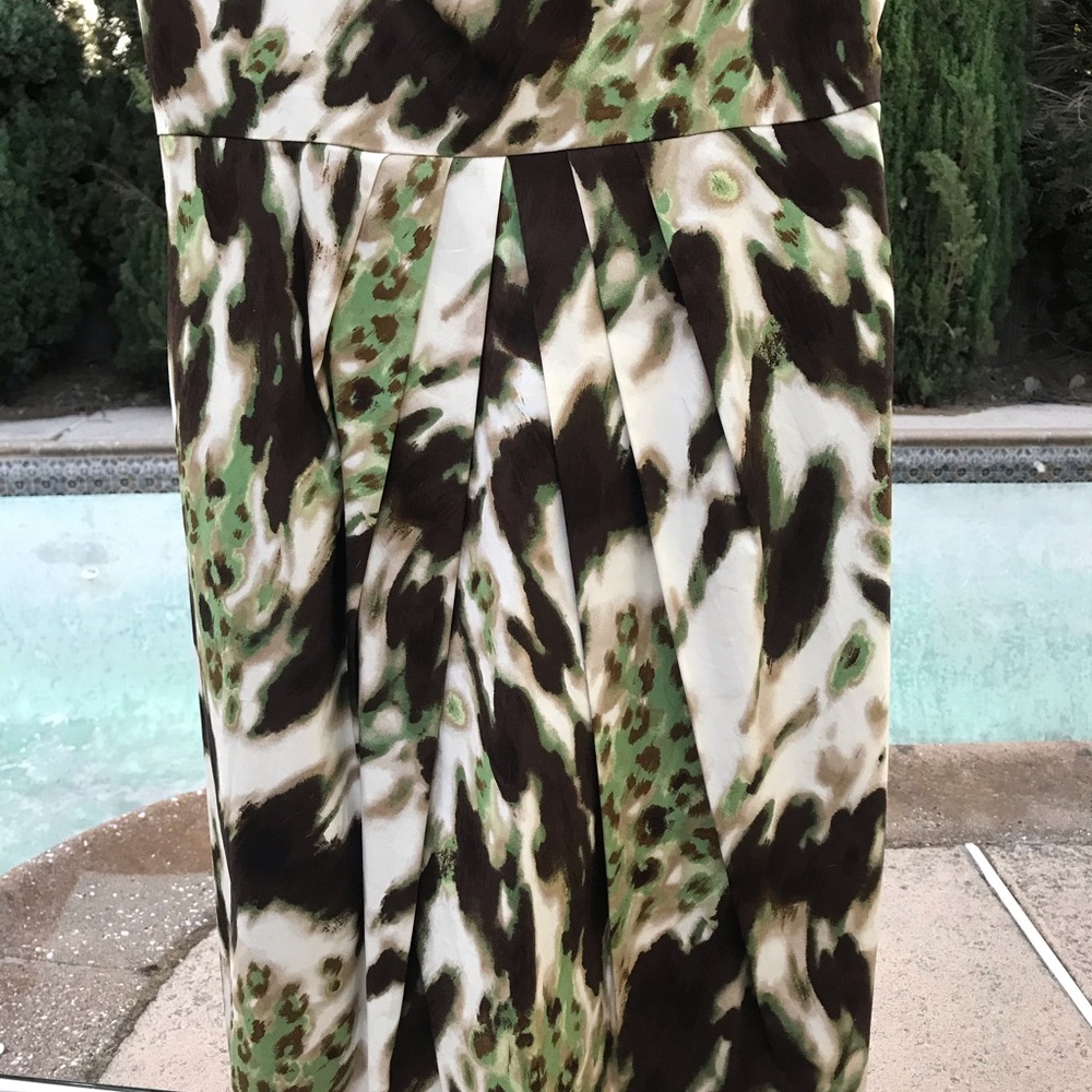 Banana Republic Green and Brown Abstract Midi Dress - Picture 6 of 9